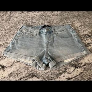 HOLLISTER low rise boyfriend short